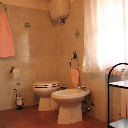 شقة Il Ginepro Paciano
